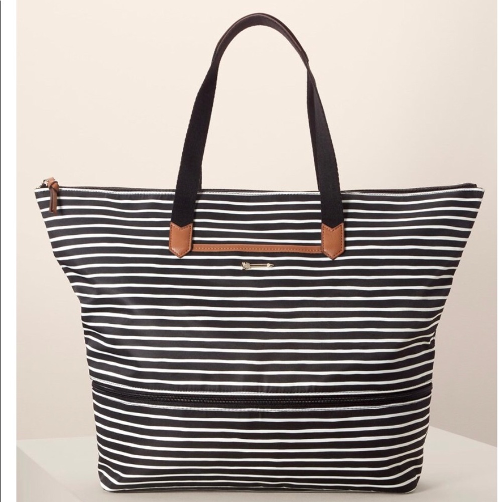 Stella & Dot Daytripper Bag